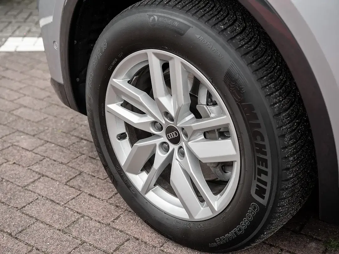 Audi Q5 40 TDI quattro Sportback advanced - Thumbnail 5