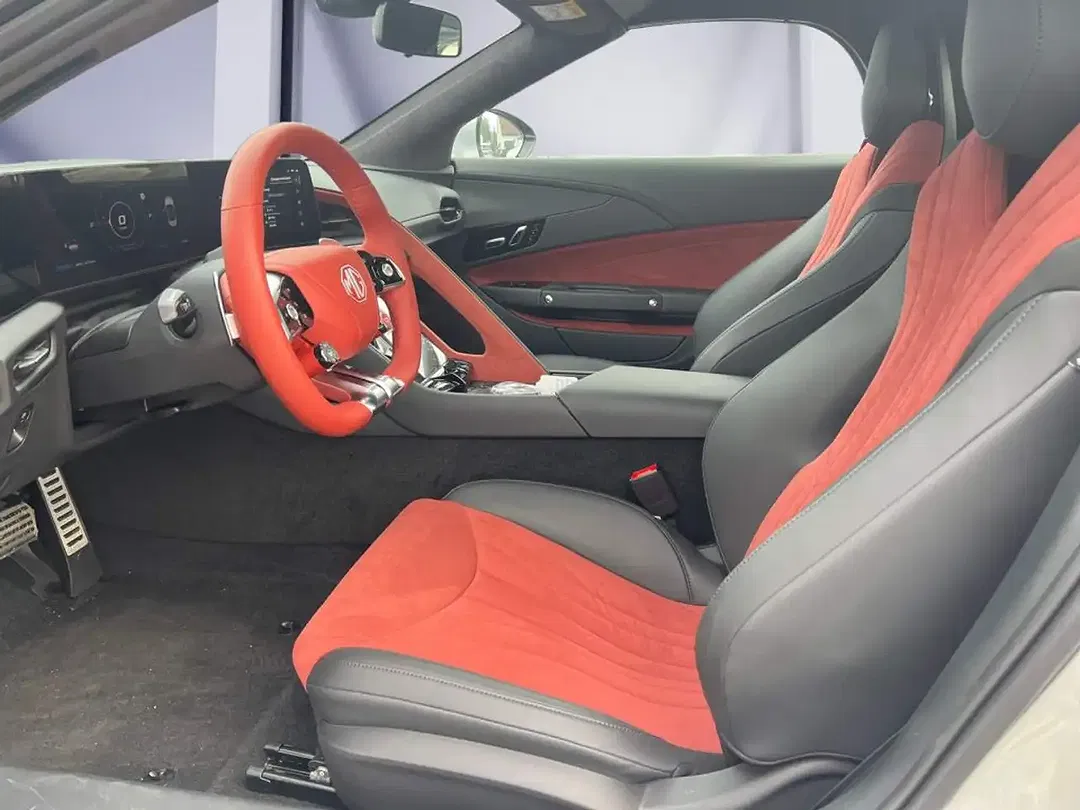 MG Cyberster - Thumbnail 8