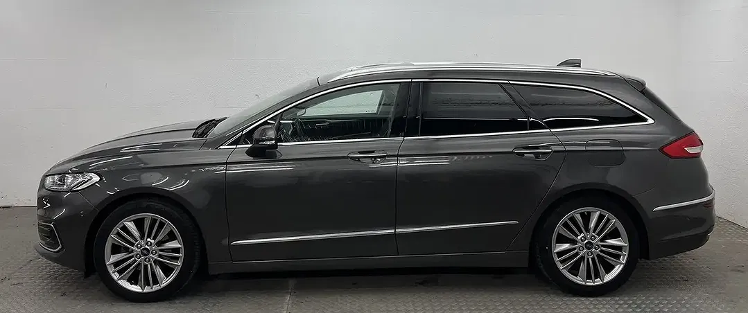 Ford Mondeo 2.0 Hybrid Vignale - foto 2