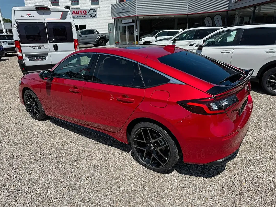 Honda Civic e:HEV Advance - Thumbnail 4