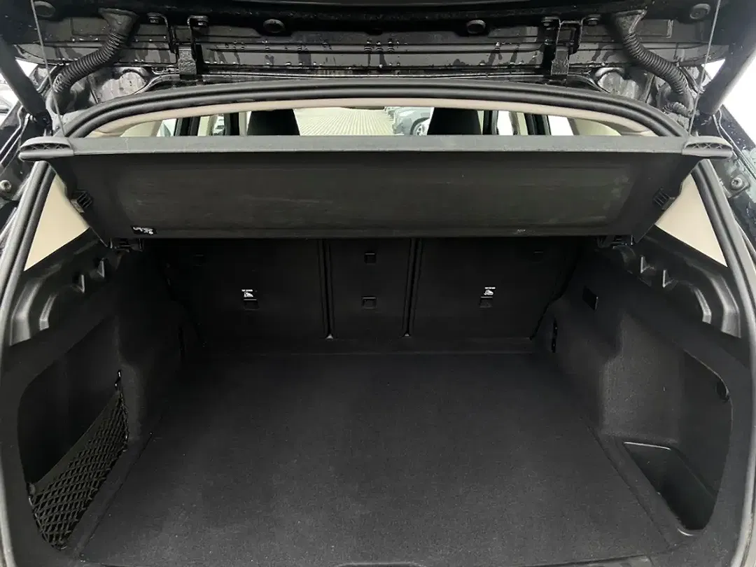 BMW iX1 xDrive - foto 8