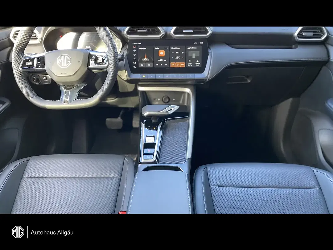 MG ZS Hybrid+ Luxury - Thumbnail 11