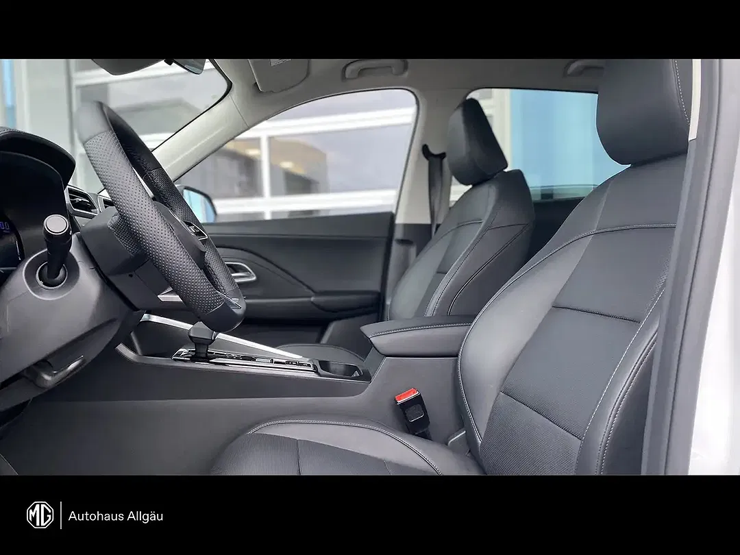MG ZS Hybrid+ Luxury - Thumbnail 14