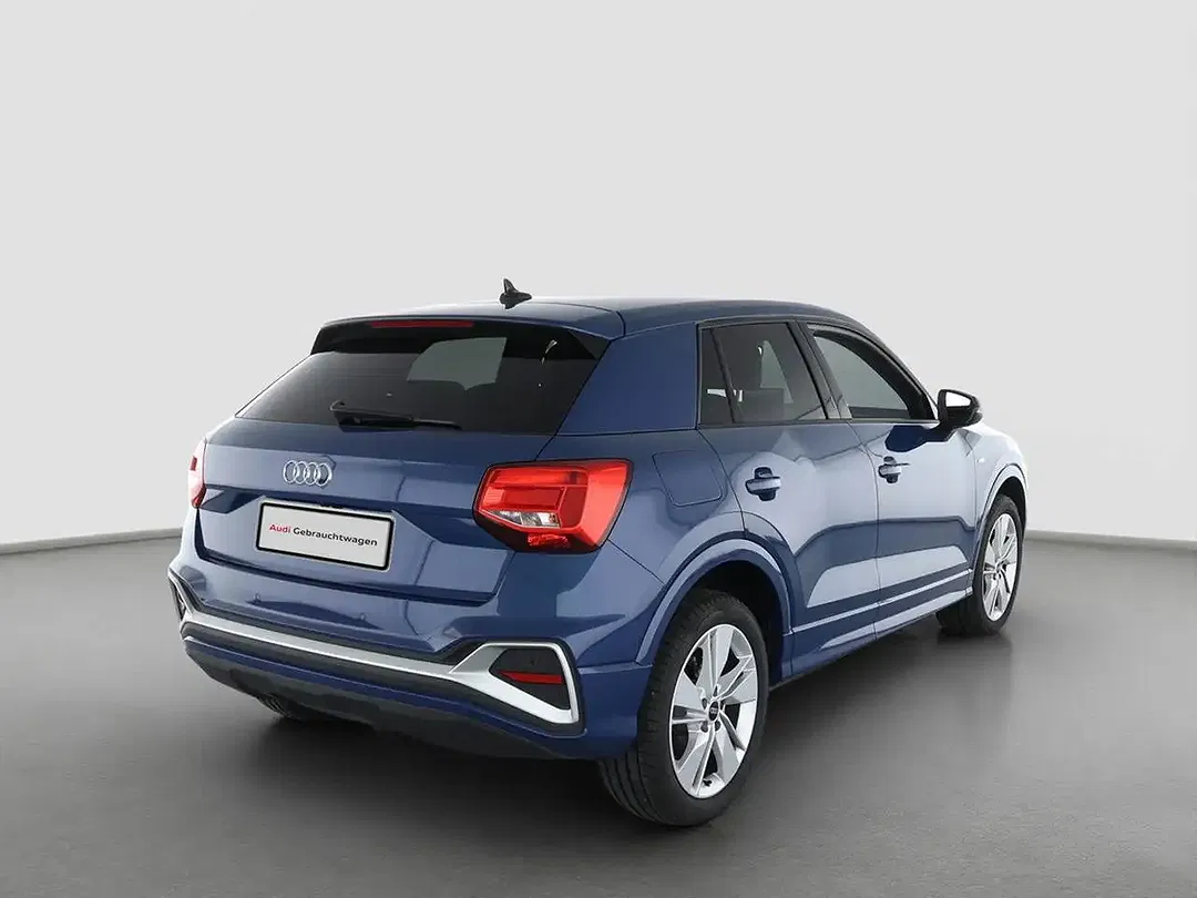 Audi Q2 35 TFSI S line - Thumbnail 2