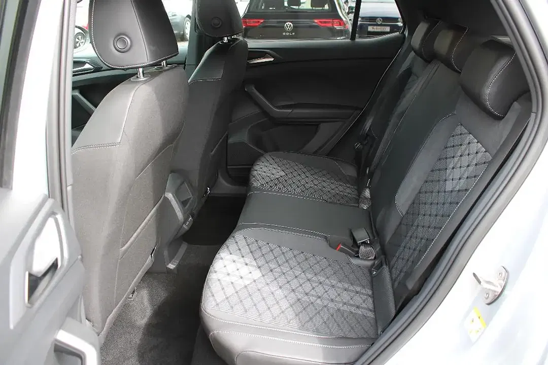 Volkswagen T-Cross 1.5 TSI DSG R-Line - Thumbnail 4