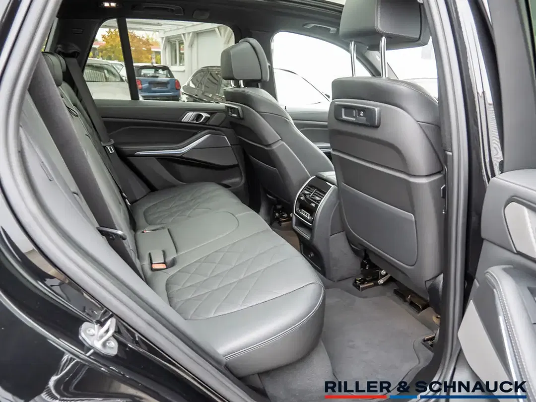 BMW X5 xDrive M Sport - Thumbnail 9