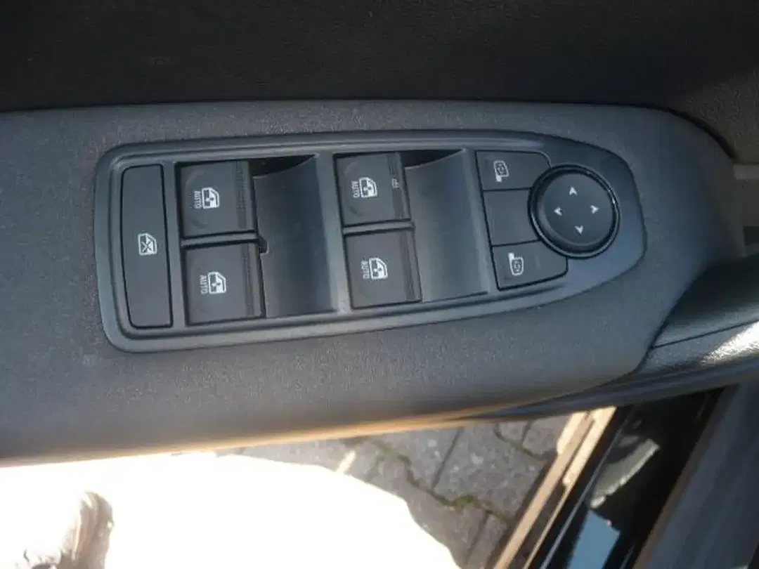 Mitsubishi ASX 1.8 Hybrid - Thumbnail 13