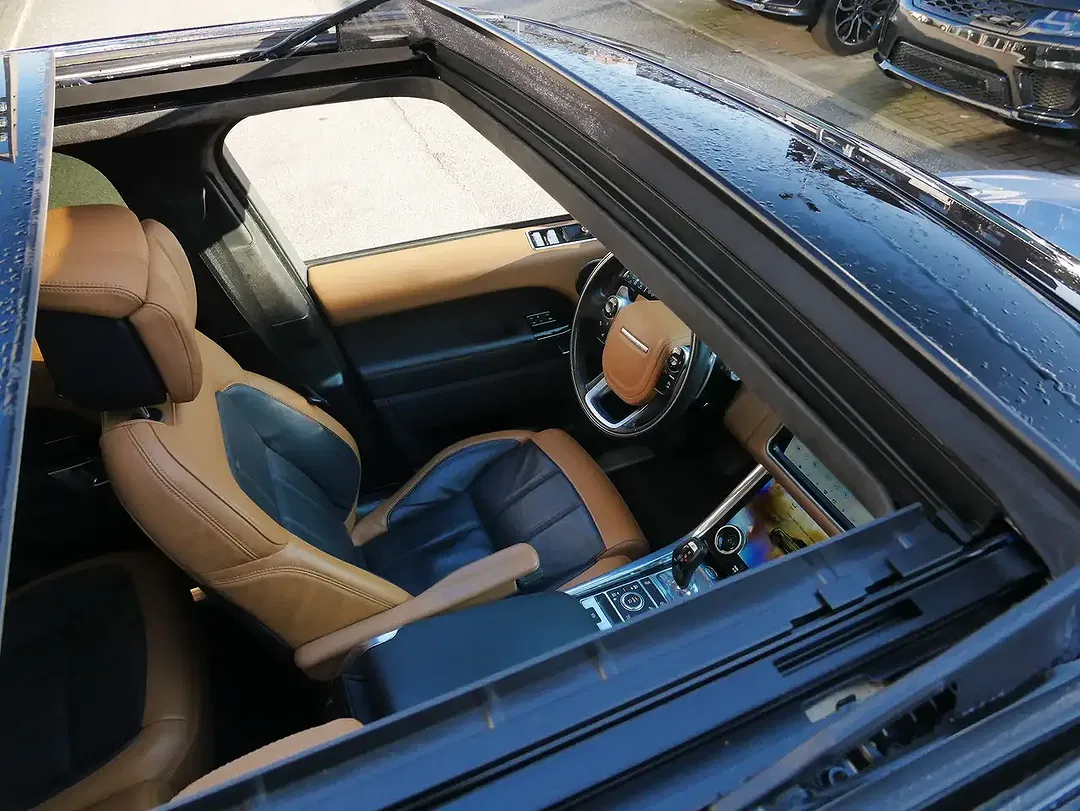 Land Rover Range Rover Sport P400e Autobiography - Thumbnail 12