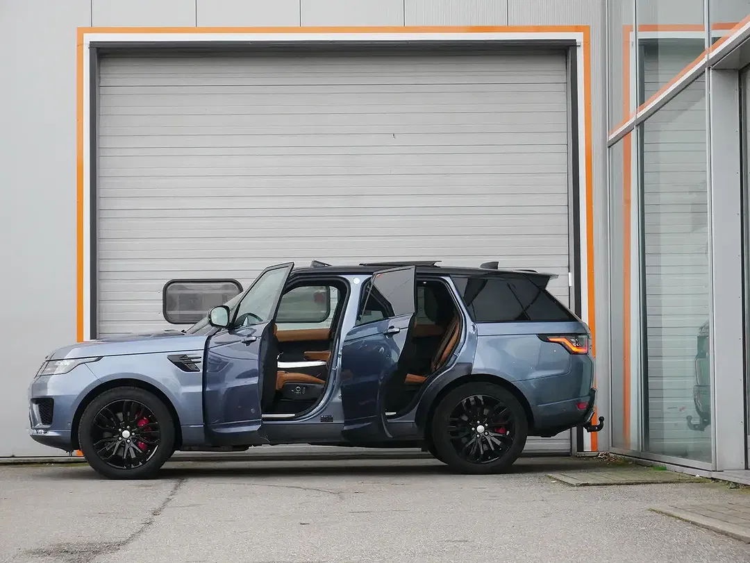 Land Rover Range Rover Sport P400e Autobiography - Thumbnail 8