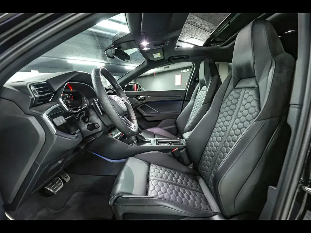 Audi RS Q3 quattro Sportback - Thumbnail 11