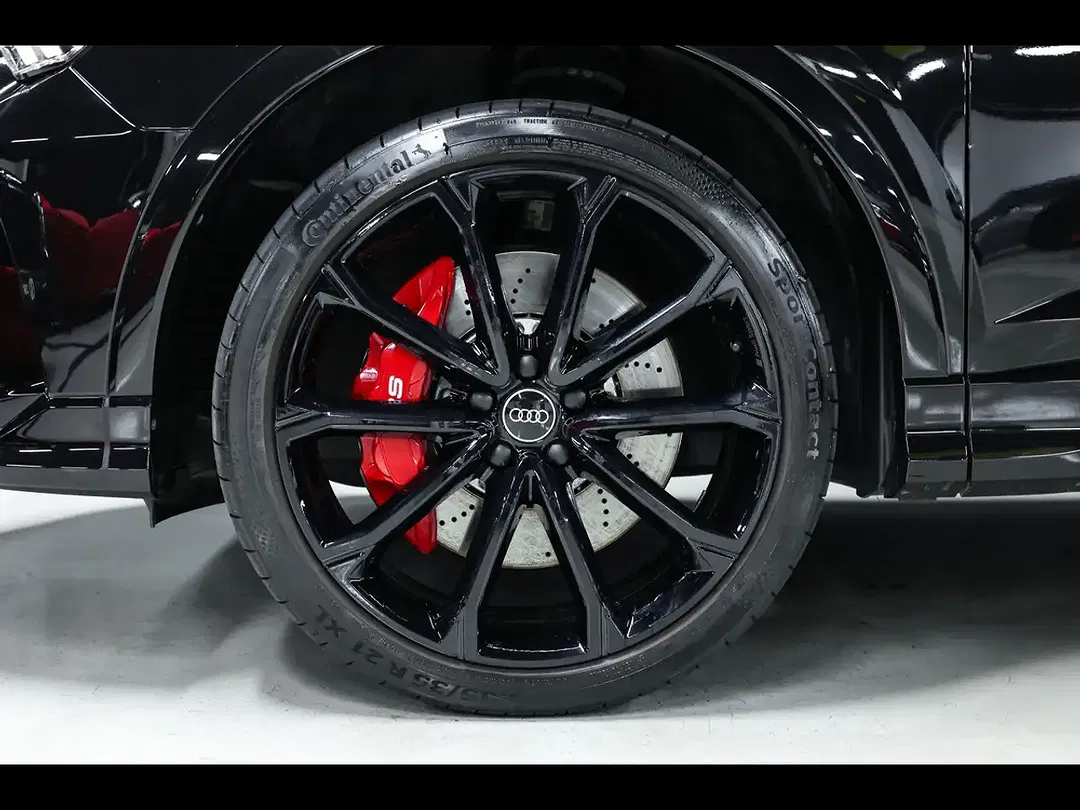Audi RS Q3 quattro Sportback - Thumbnail 8