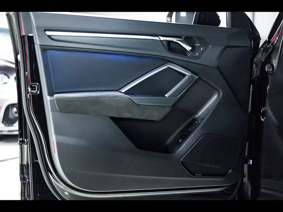 Audi RS Q3 quattro Sportback - Thumbnail 9