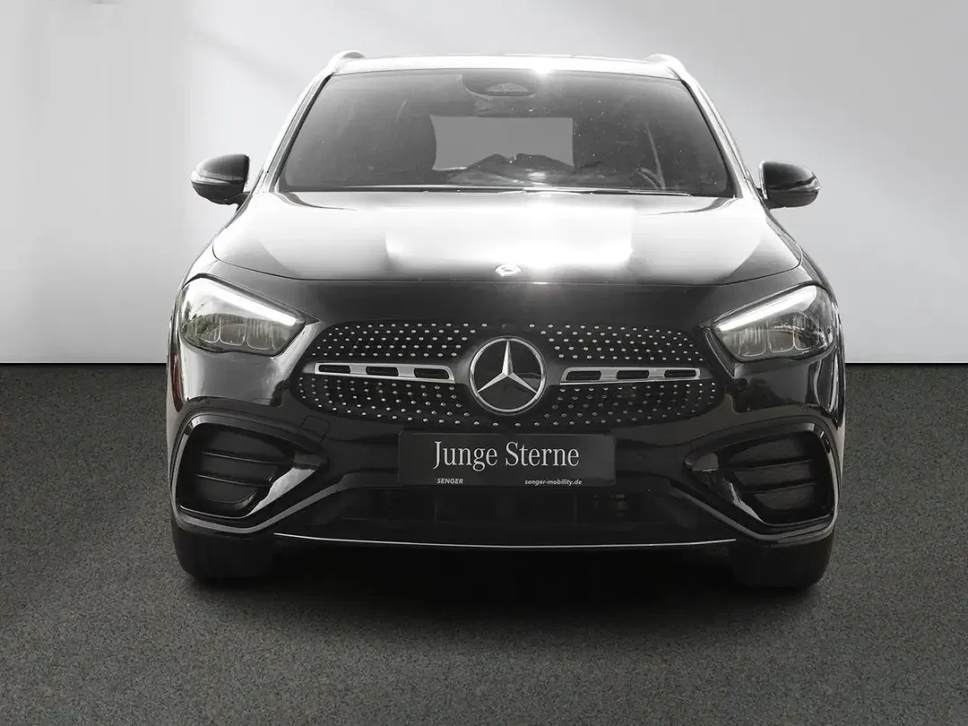 Mercedes-Benz GLA 200 AMG - Thumbnail 3