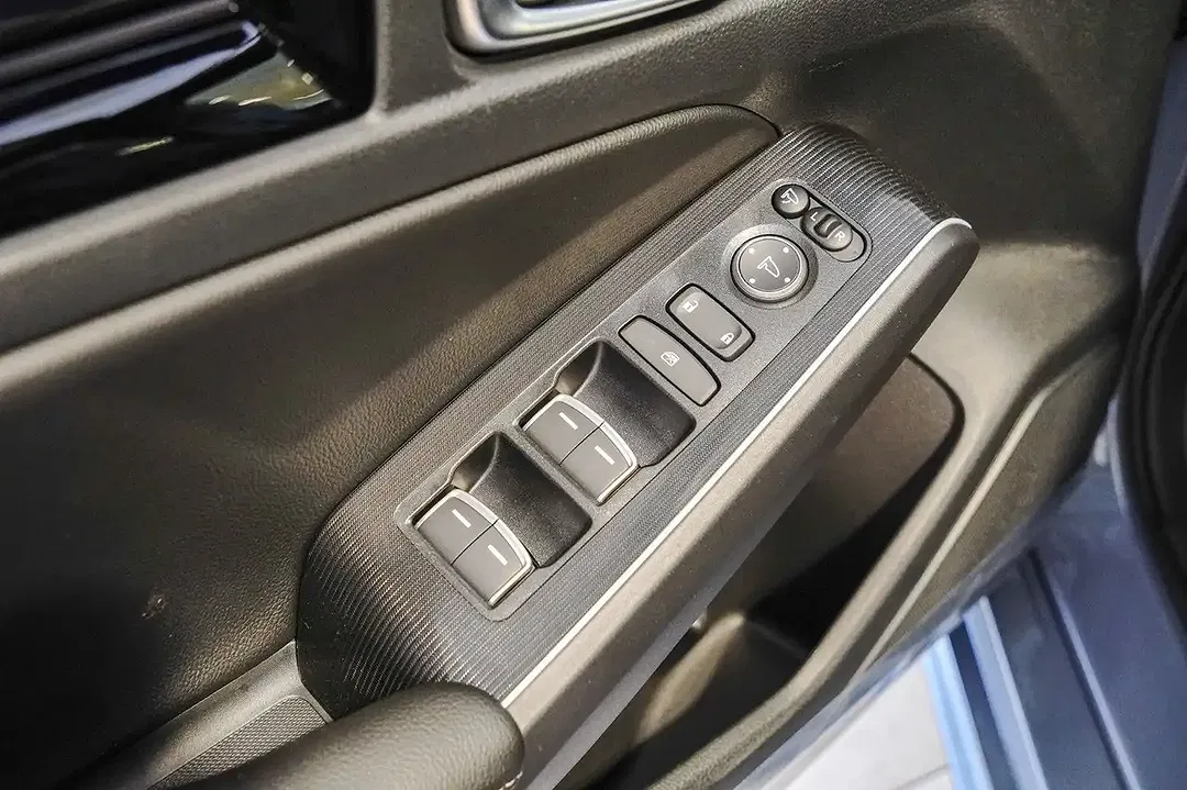 Honda Civic 2.0 e:HEV i-MMD Hybrid Advance - Thumbnail 11