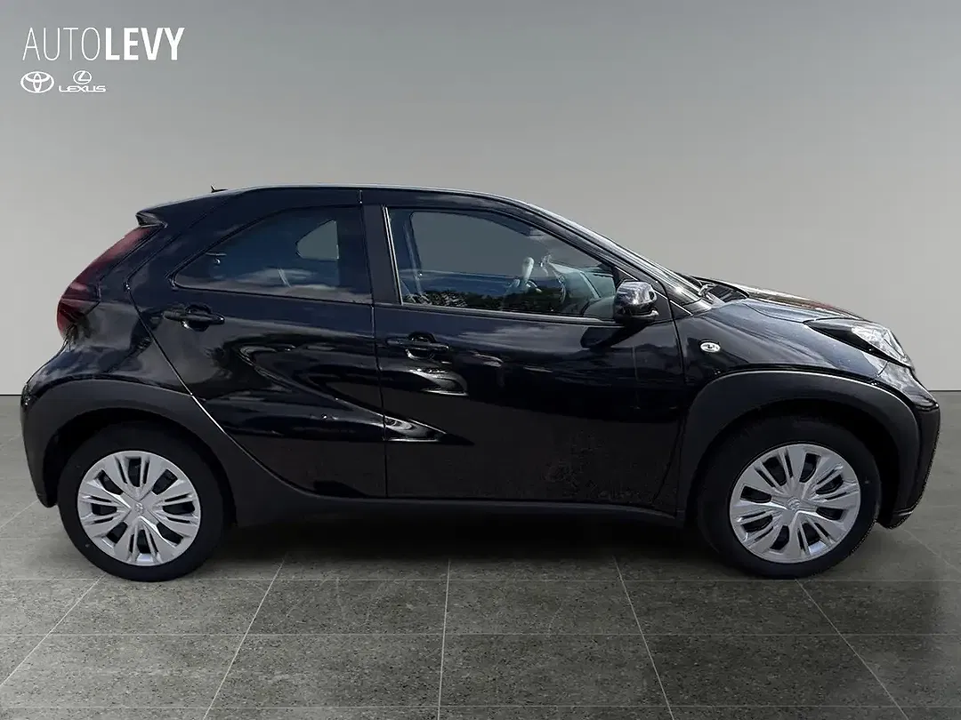 Toyota Aygo X Business Edition - Thumbnail 6