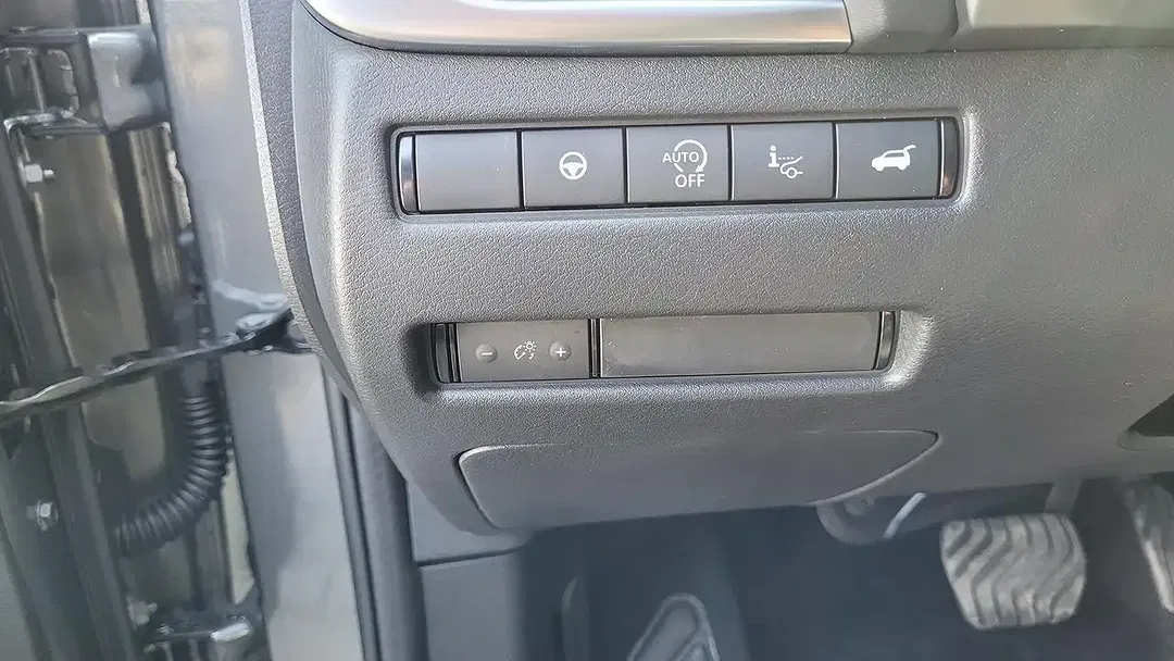 Nissan Qashqai 4x4 Tekna - Thumbnail 10