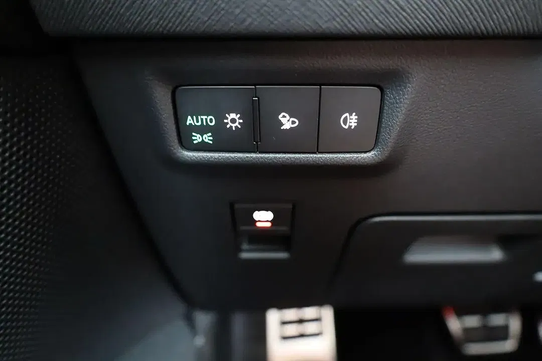 Skoda Kodiaq 1.5 TSI DSG Sportline - Thumbnail 9