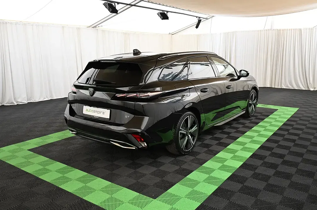 Peugeot 308 e-THP EAT8 GT SW - Thumbnail 4
