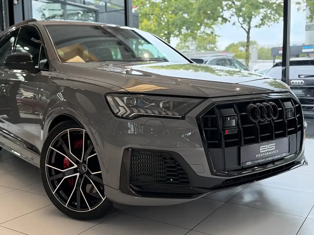 Audi SQ7 4.0 TFSI competition plus - Thumbnail 4