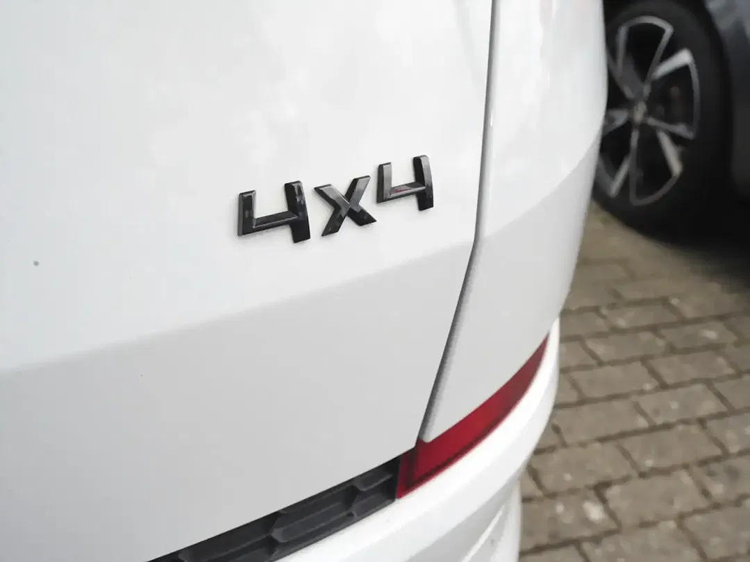 Skoda Kodiaq 2.0 TDI 4x4 Sportline - Thumbnail 11