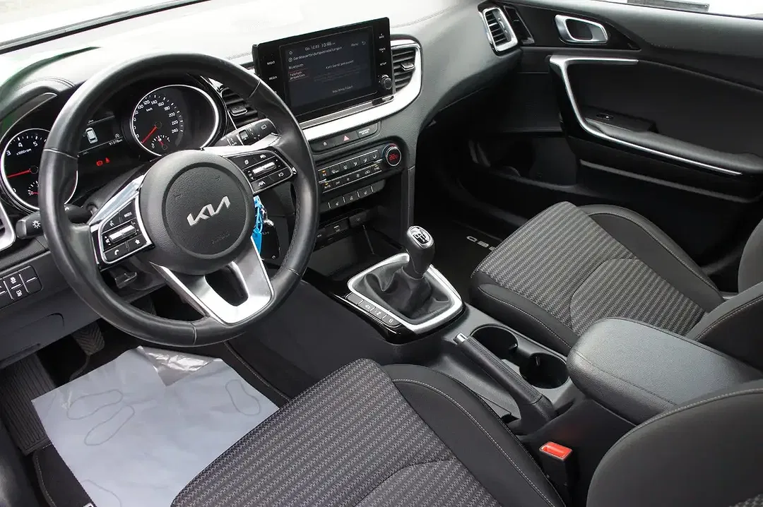 Kia Ceed SW / cee'd SW 1.0 T-GDI Vision - Thumbnail 12