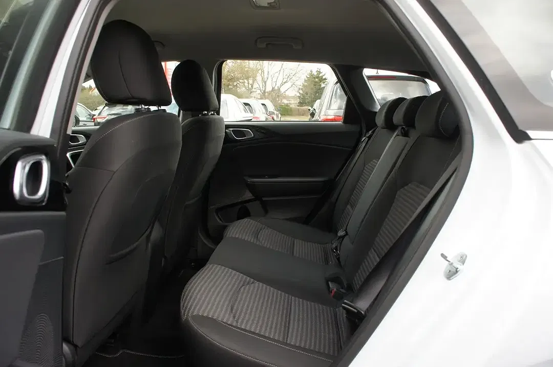 Kia Ceed SW / cee'd SW 1.0 T-GDI Vision - Thumbnail 19
