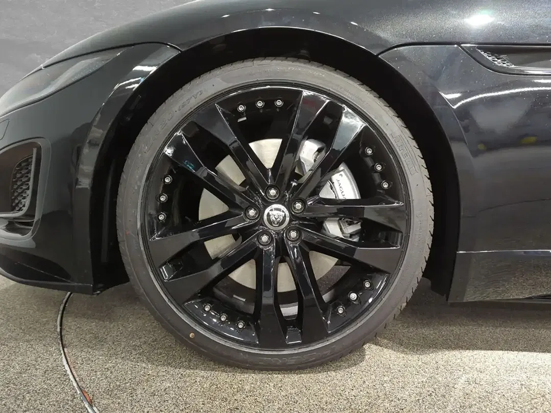 Jaguar F-Type P300 Cabriolet R-Dynamic - Thumbnail 10