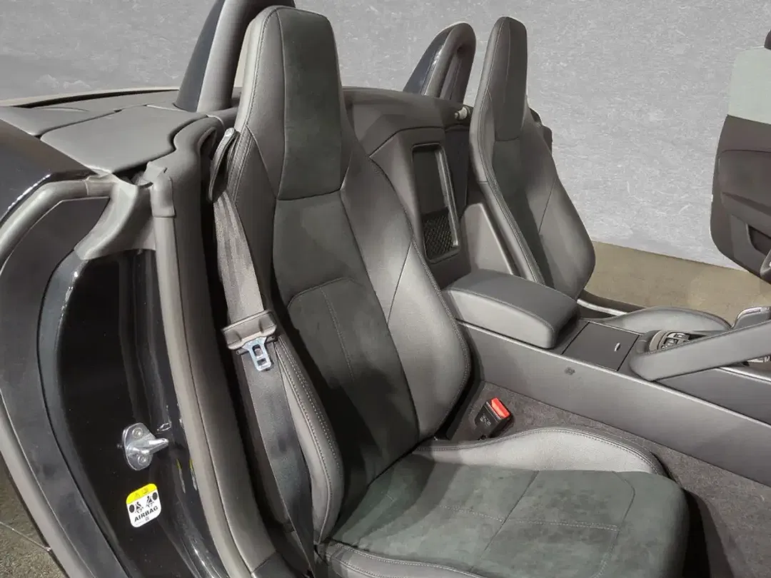 Jaguar F-Type P300 Cabriolet R-Dynamic - Thumbnail 13