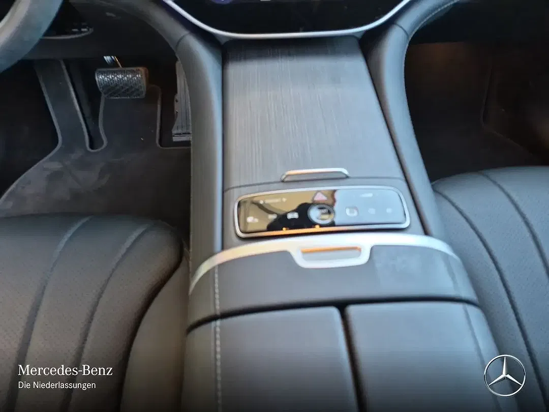 Mercedes-Benz EQE 300 Burmester Avantgarde - Thumbnail 14
