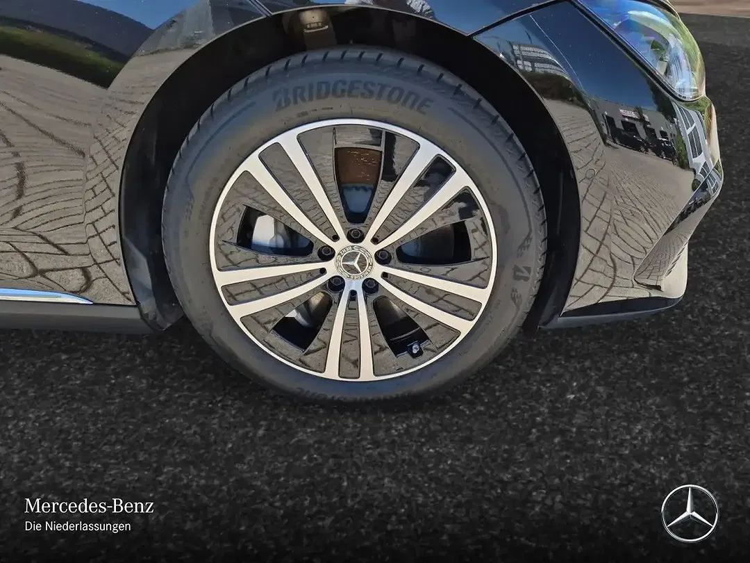 Mercedes-Benz EQE 300 Burmester Avantgarde - Thumbnail 5