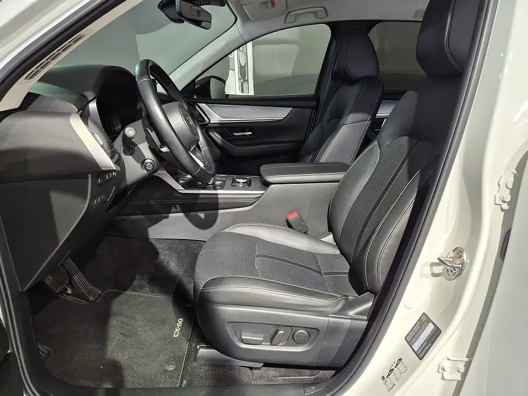 Mazda CX-60 PHEV Homura - Thumbnail 4