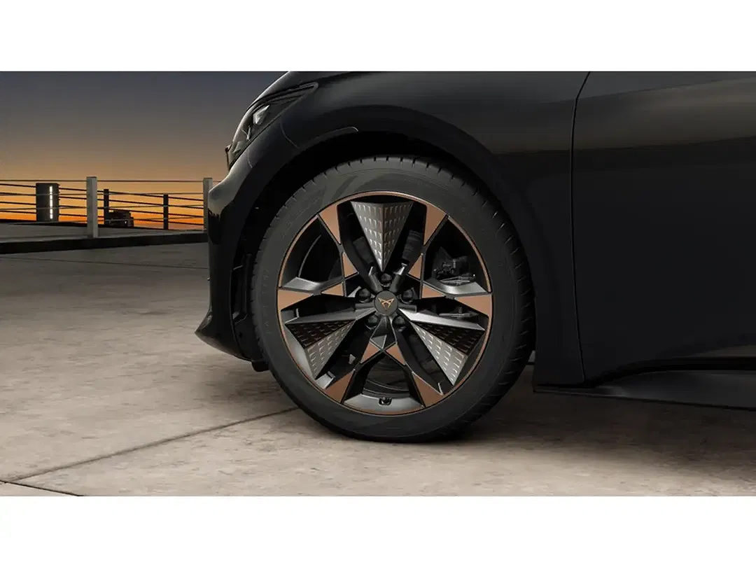 CUPRA Born - Thumbnail 6