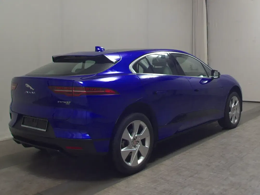 Jaguar I-Pace EV400 4x4 - Thumbnail 4