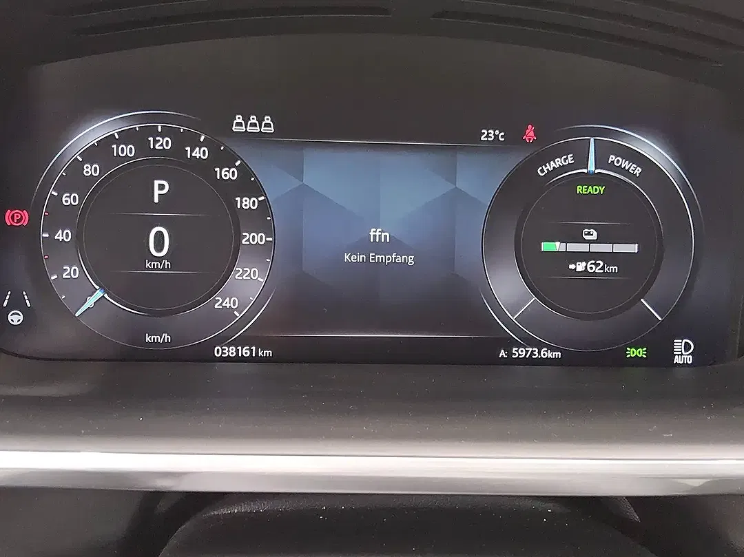 Jaguar I-Pace EV400 4x4 - Thumbnail 8