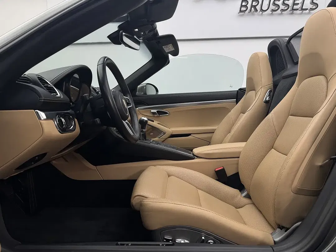 Porsche 718 - Thumbnail 9