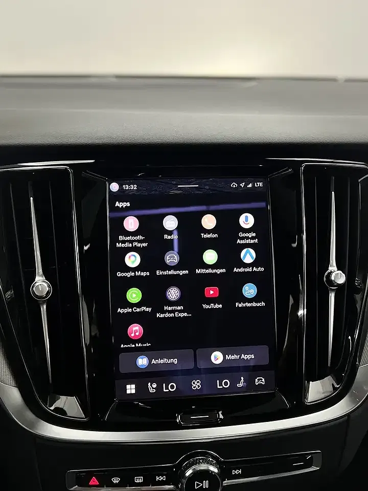 Volvo S60 B4 Plus Dark - Thumbnail 23