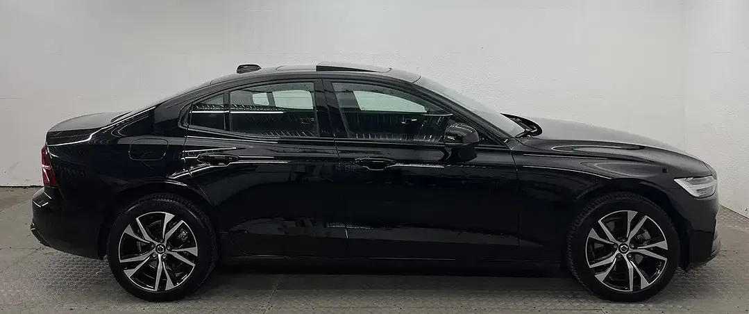 Volvo S60 B4 Plus Dark - Thumbnail 5