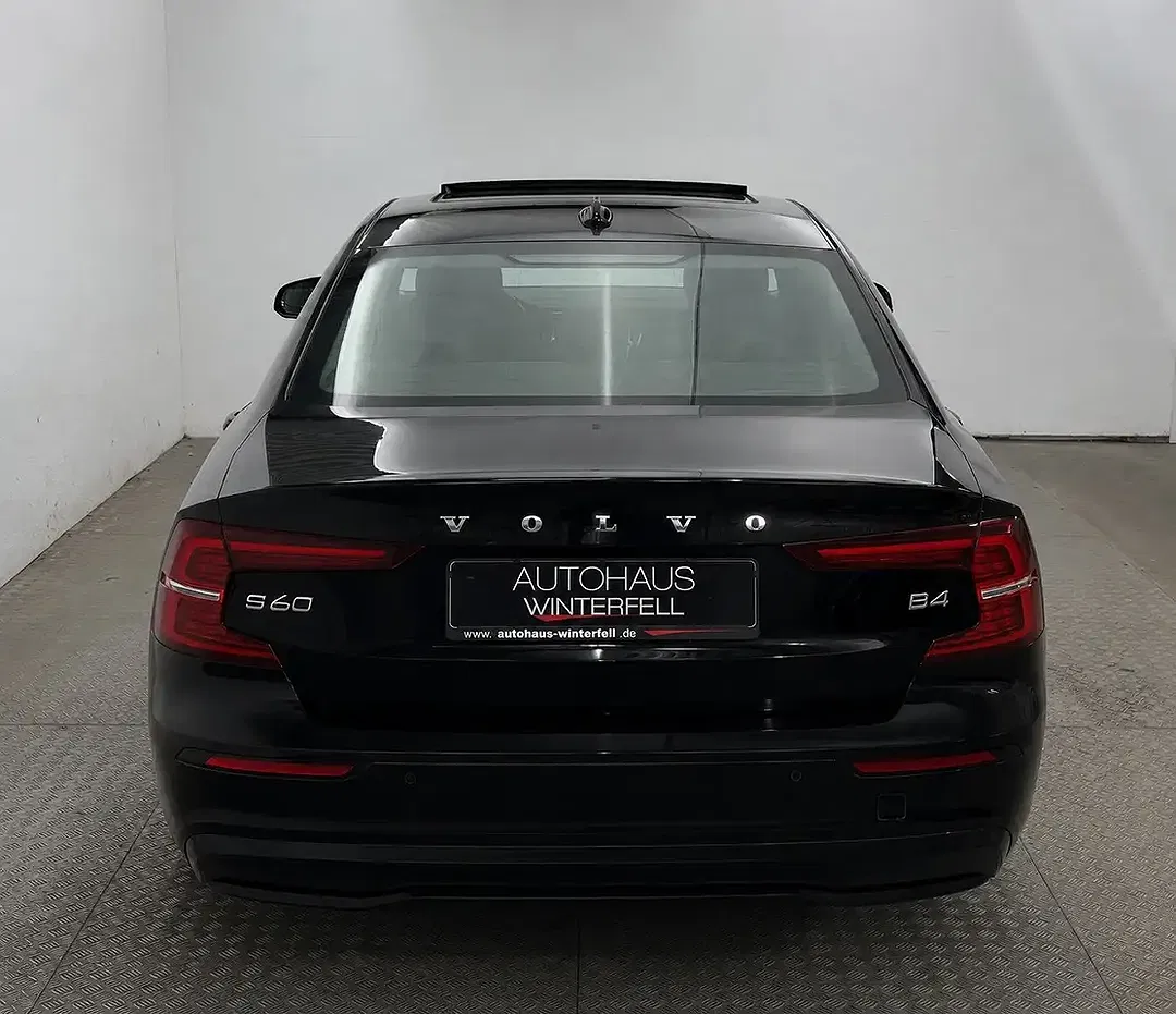 Volvo S60 B4 Plus Dark - Thumbnail 7