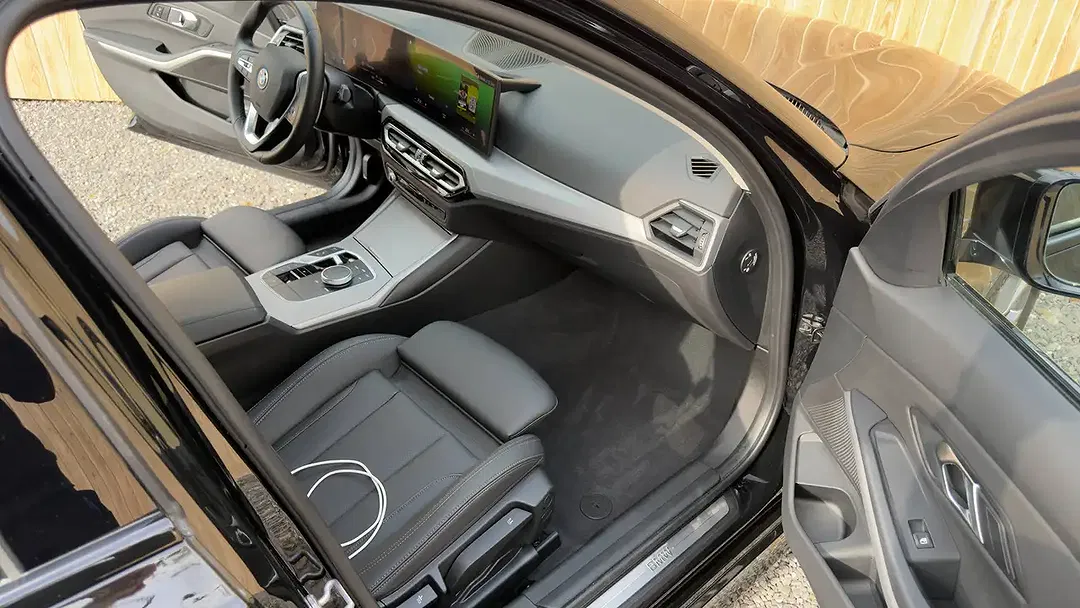 BMW 320 PHEV Touring - Thumbnail 15