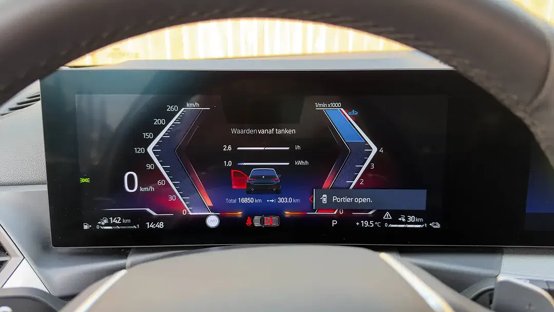 BMW 320 PHEV Touring - Thumbnail 16