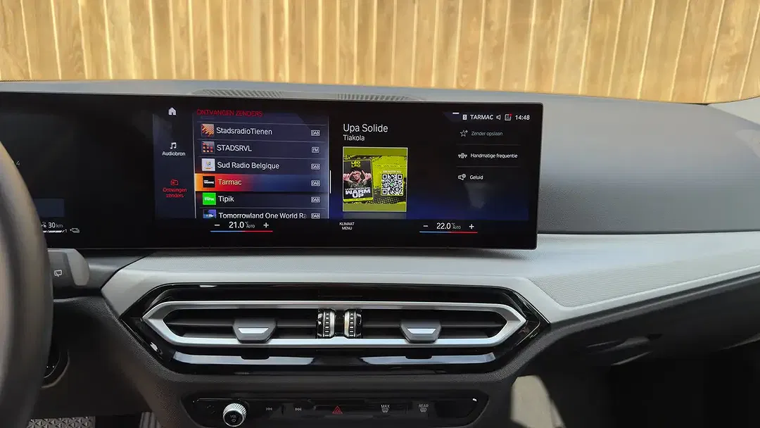 BMW 320 PHEV Touring - Thumbnail 18