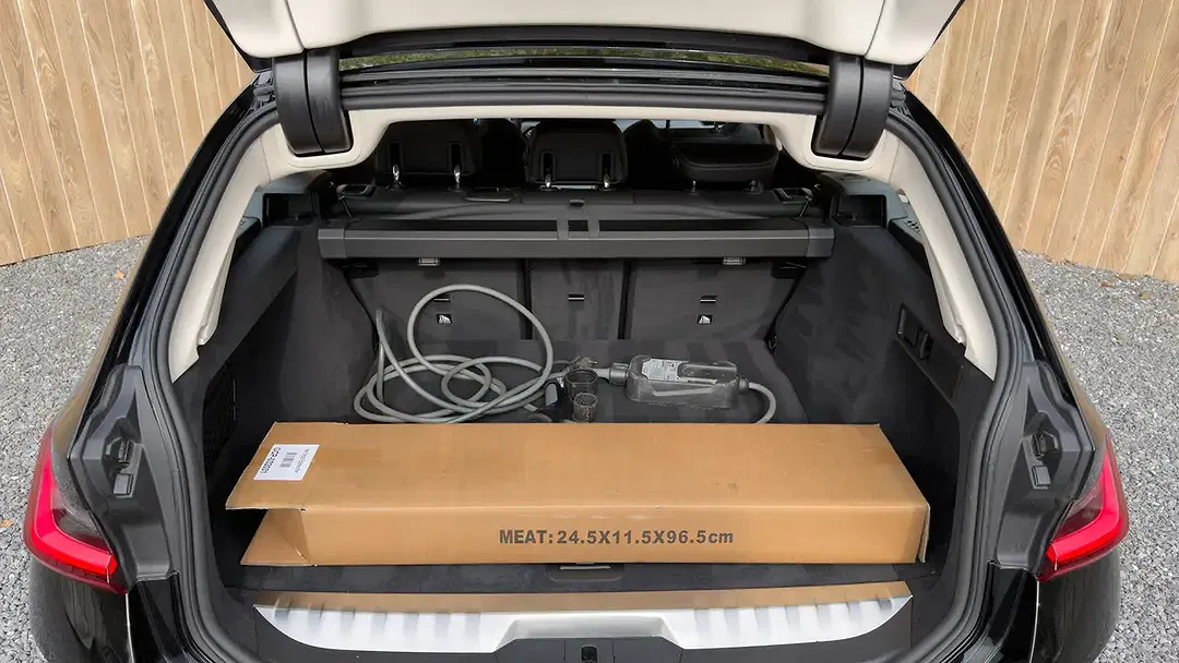 BMW 320 PHEV Touring - Thumbnail 9