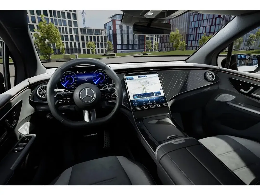 Mercedes-Benz EQE SUV - Thumbnail 8