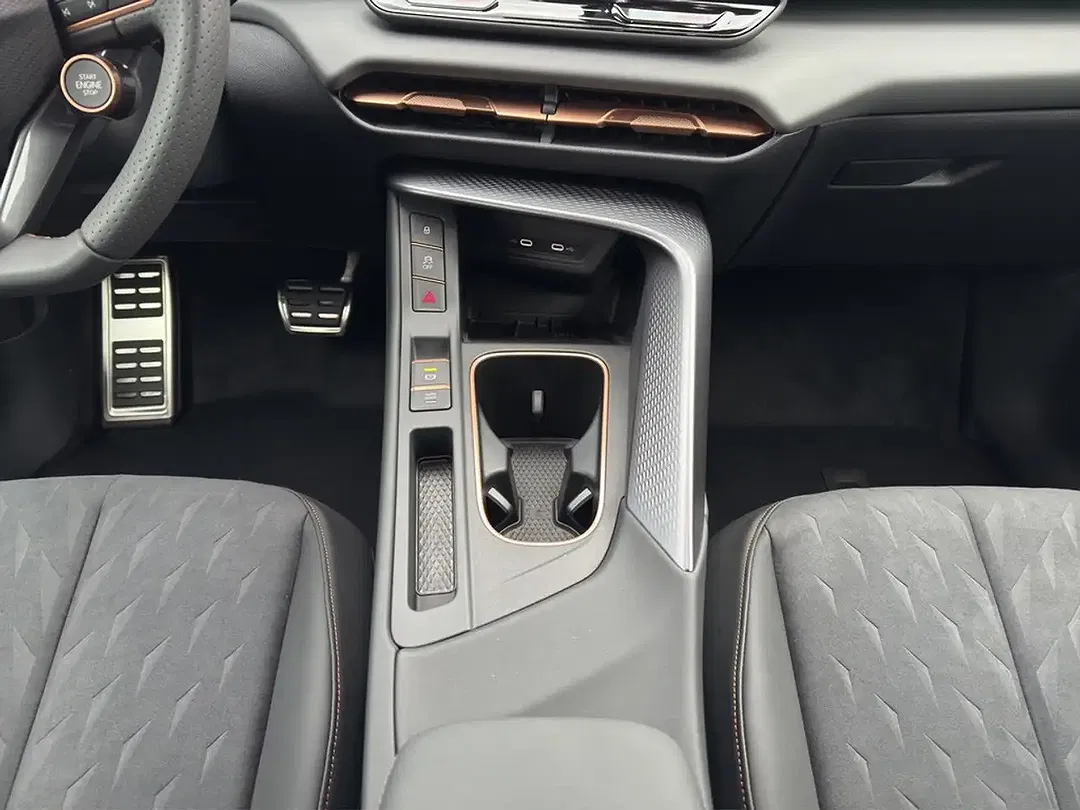 CUPRA Terramar 1.5 eTSI DSG - Thumbnail 13