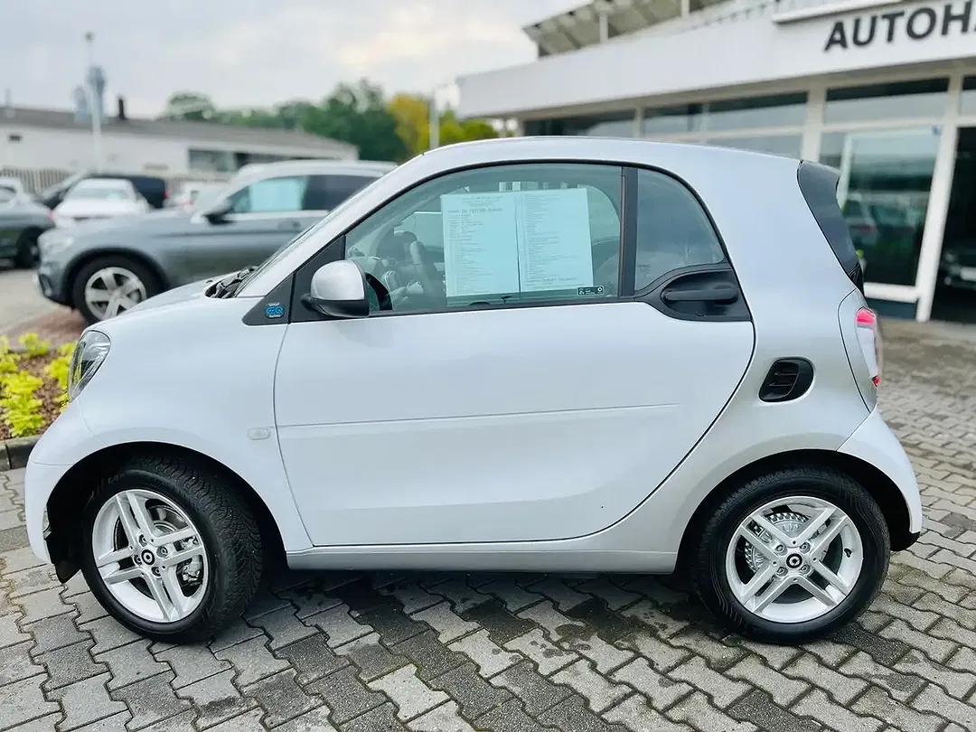 smart forTwo - Thumbnail 4