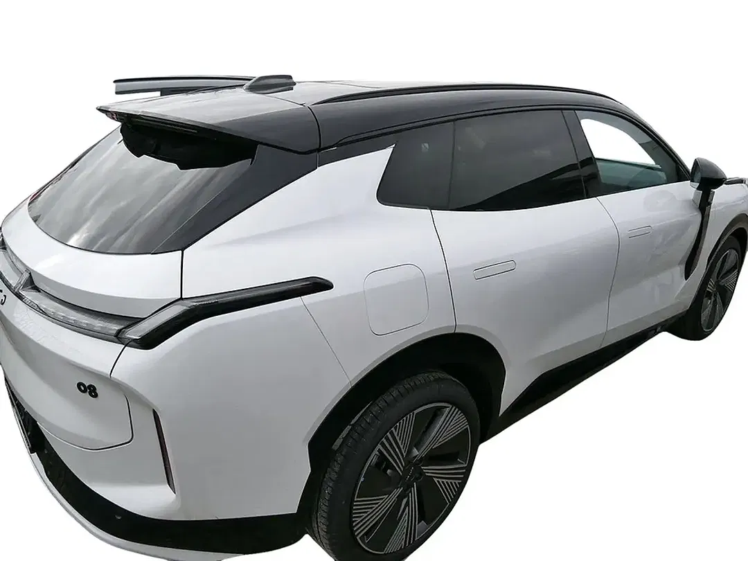 Lynk & Co 08 - Thumbnail 4