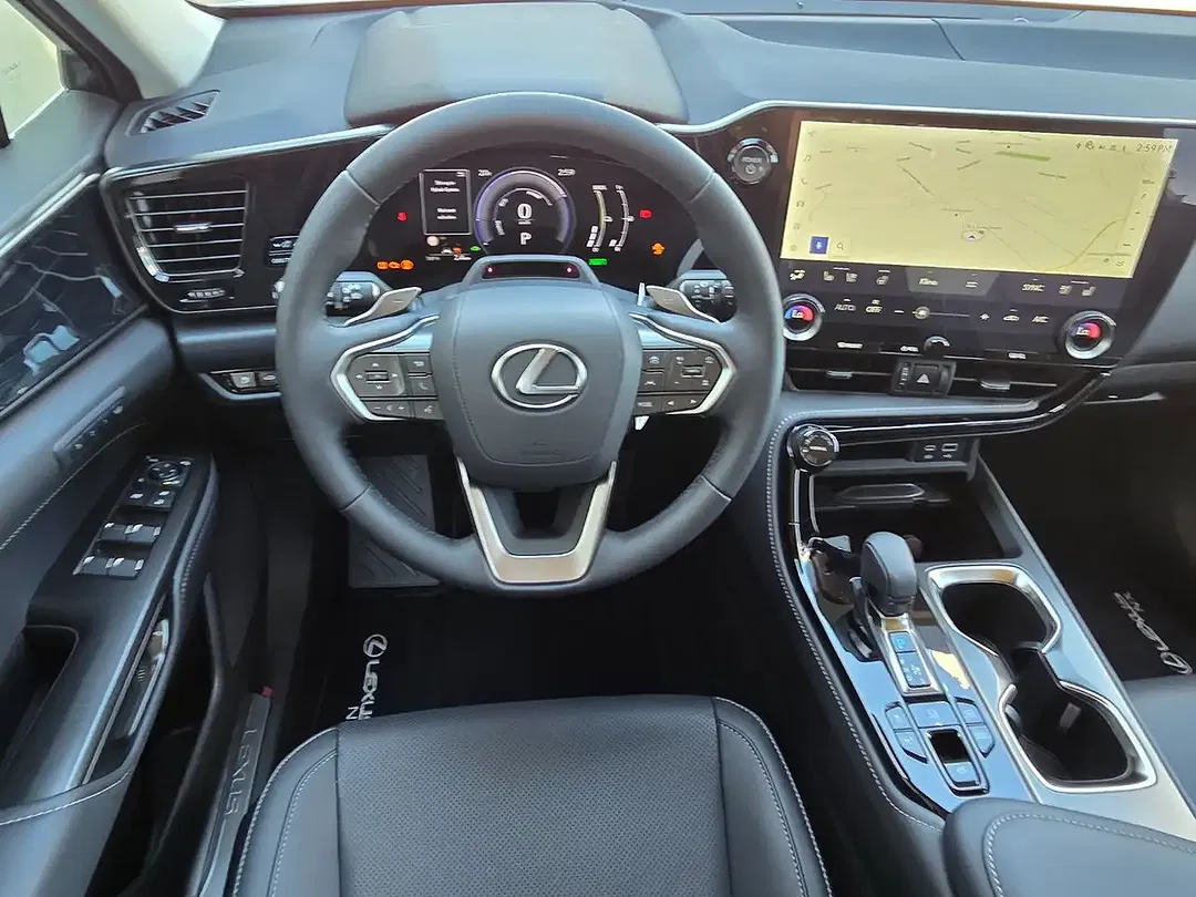 Lexus NX 450h+ E-FOUR Executive - Thumbnail 8