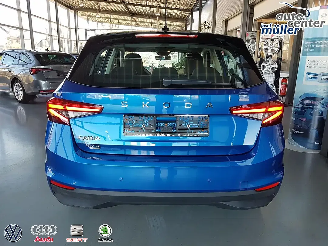Skoda Fabia - Thumbnail 5