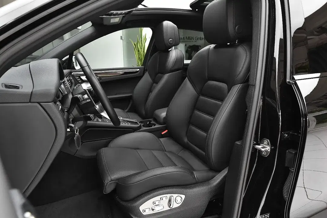 Porsche Macan Sport Chrono S - Thumbnail 4