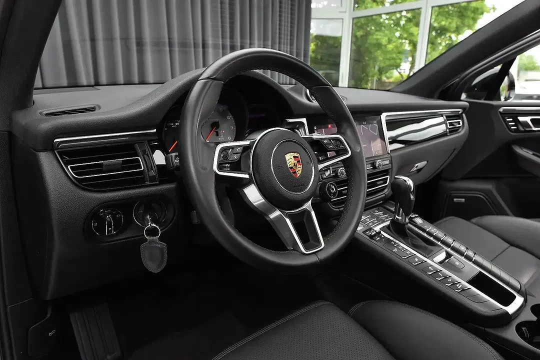 Porsche Macan Sport Chrono S - Thumbnail 6